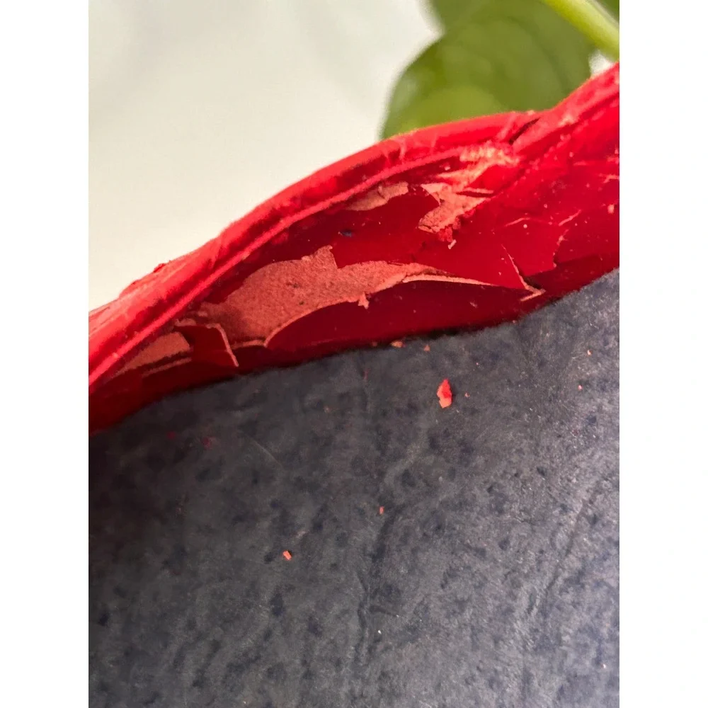 N/A vintage red